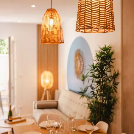 Charming Seaside House *